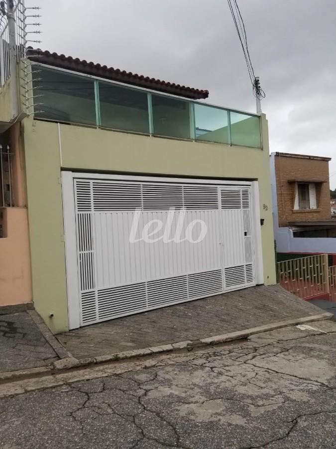 FACHADA de Casa à venda, sobrado com 200 m², 3 quartos e 2 vagas em Imirim - São Paulo