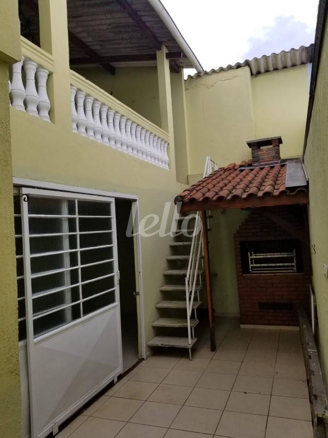 QUINTAL de Casa à venda, sobrado com 200 m², 3 quartos e 2 vagas em Imirim - São Paulo