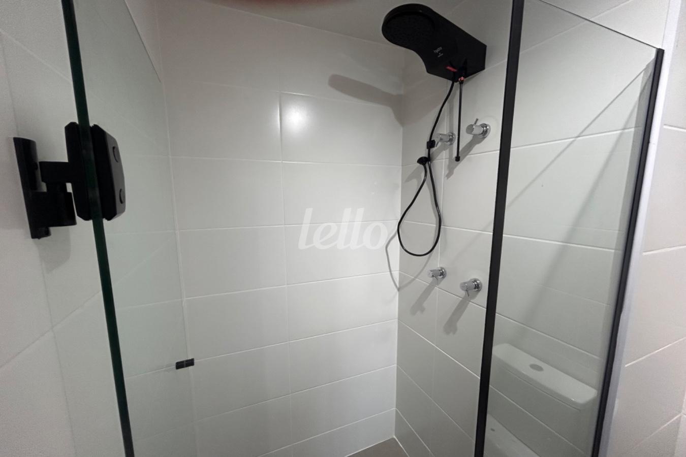 BANHEIRO de Apartamento à venda, Studio com 29 m², 1 quarto e em Jardim Paulistano - São Paulo