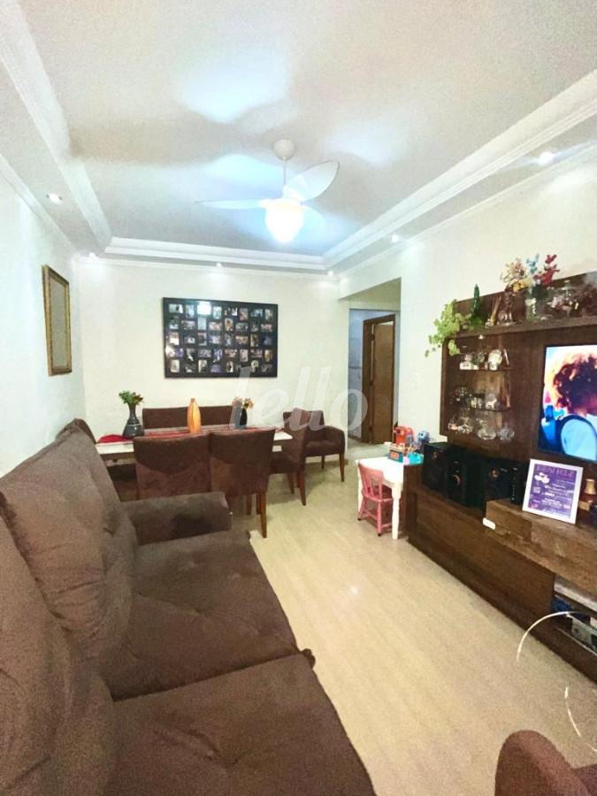 SALA de Apartamento à venda, Padrão com 74 m², 3 quartos e 1 vaga em Jardim São Paulo - São Paulo