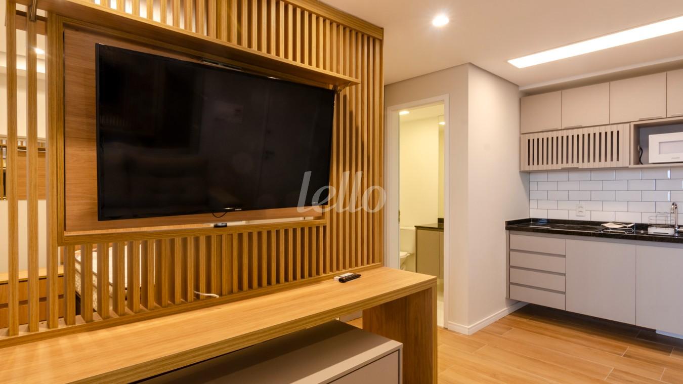 SALA de Apartamento à venda, Padrão com 35 m², 1 quarto e 1 vaga em Mirandopolis - São Paulo