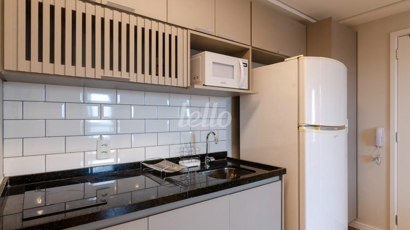 COZINHA de Apartamento à venda, Padrão com 35 m², 1 quarto e 1 vaga em Mirandopolis - São Paulo