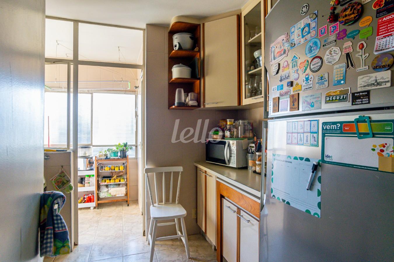 COZINHA de Apartamento à venda, Padrão com 82 m², 3 quartos e 1 vaga em Pinheiros - São Paulo