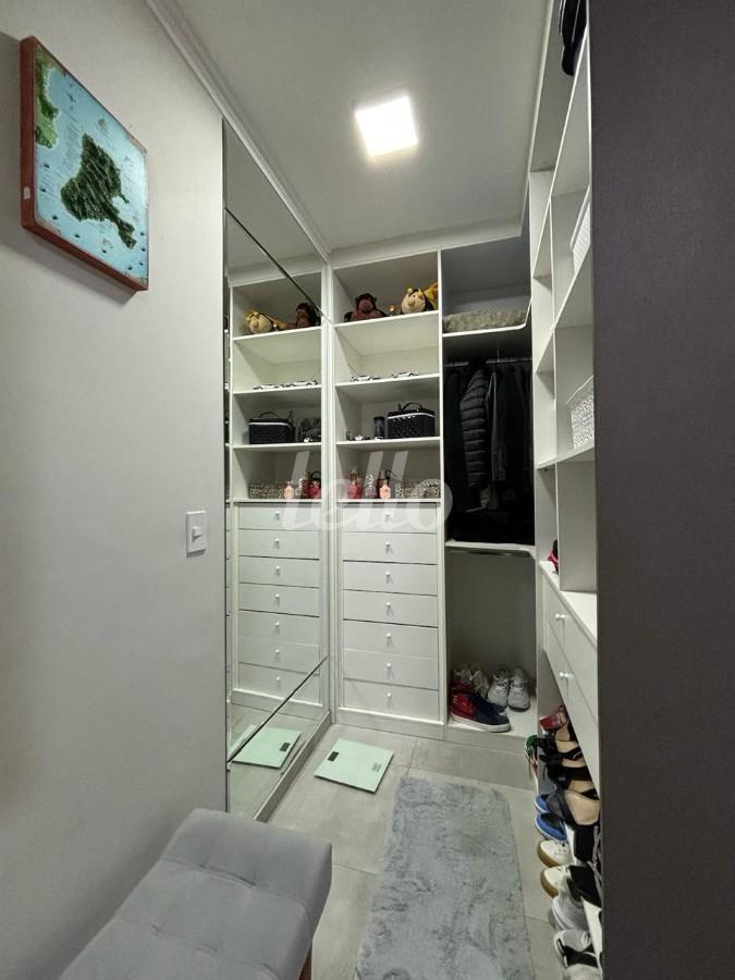 F de Apartamento à venda, Padrão com 89 m², 2 quartos e 1 vaga em Vila Gustavo - São Paulo