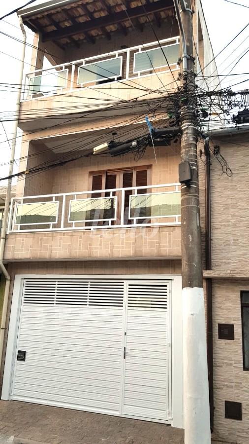 FACHADA de Casa à venda, sobrado com 156 m², 2 quartos e 2 vagas em Parque Casa de Pedra - São Paulo