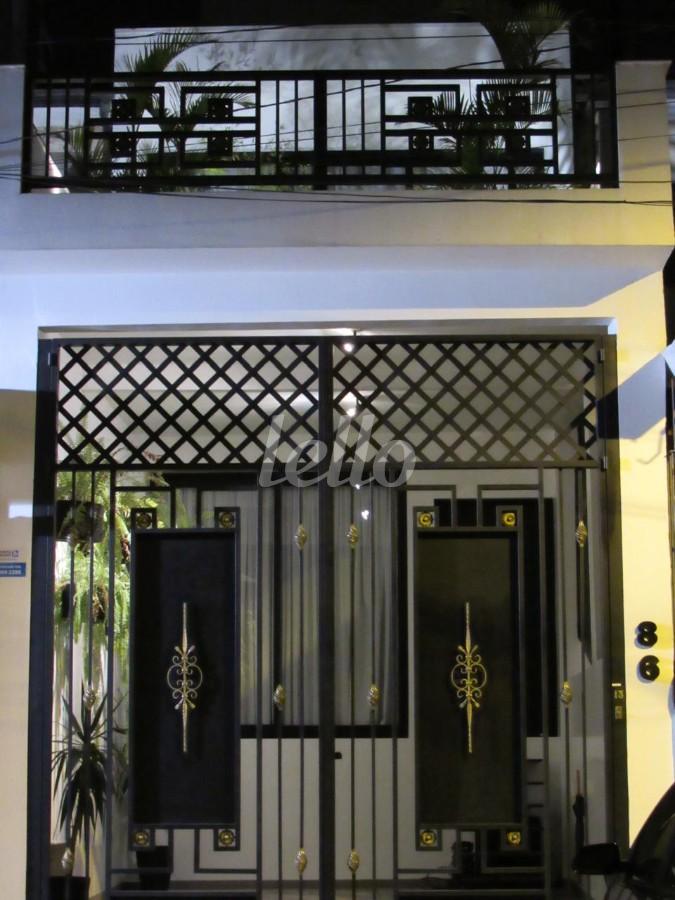 ENTRADA de Casa à venda, em condomínio - sobrado com 120 m², 3 quartos e 1 vaga em Ch Santo Antônio (ZL) - São Paulo