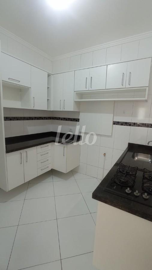 F de Casa à venda, em condomínio - sobrado com 110 m², 3 quartos e 1 vaga em Vila Mazzei - São Paulo