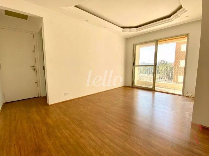 SALA de Apartamento à venda, Padrão com 65 m², 3 quartos e 1 vaga em Vila Ema - São Paulo