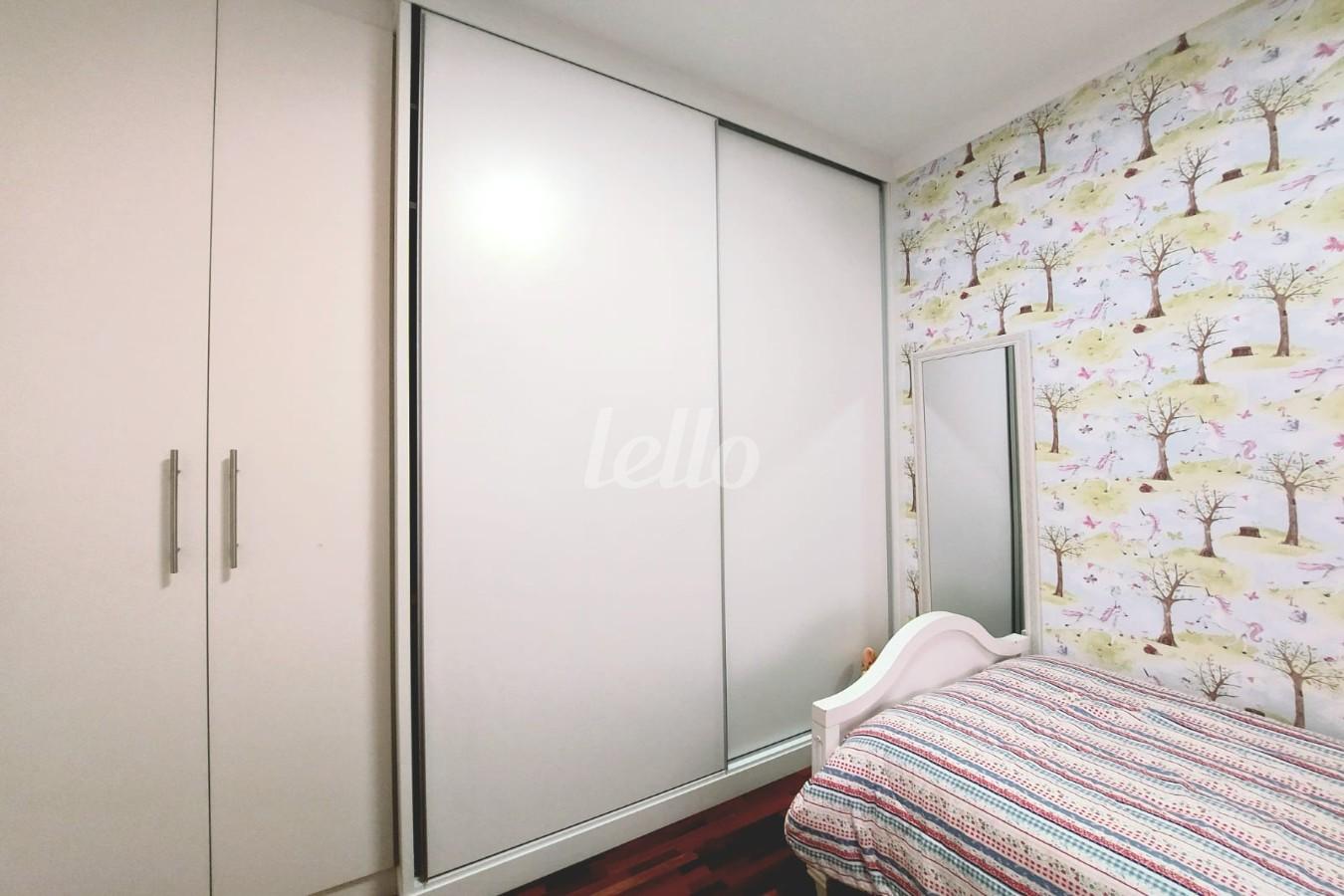 QUARTO de Apartamento à venda, Padrão com 118 m², 2 quartos e 3 vagas em Ch Santo Antônio (ZL) - São Paulo