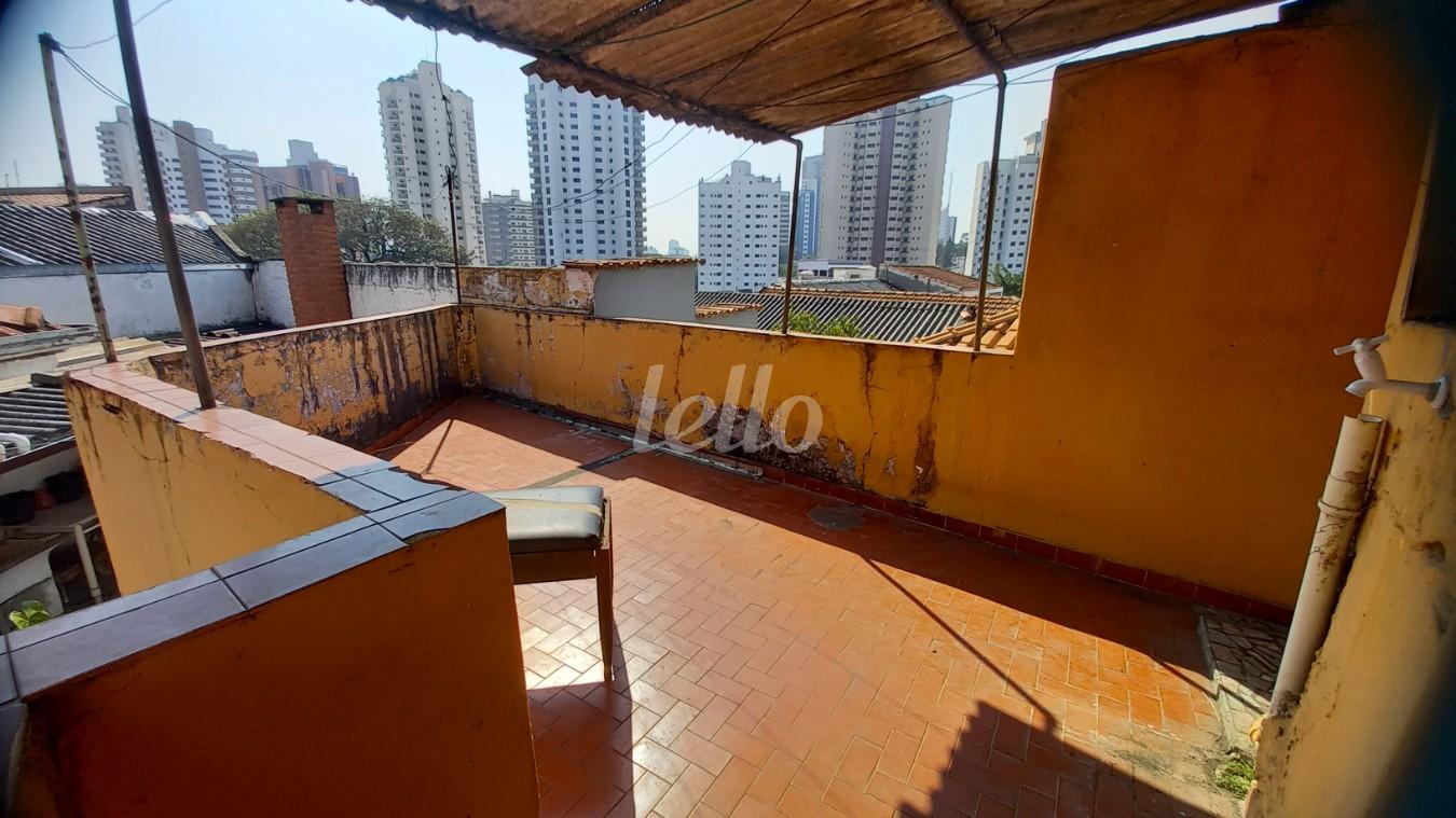 QUINTAL de Casa à venda, sobrado com 82 m², 2 quartos e 1 vaga em Parque da Vila Prudente - São Paulo