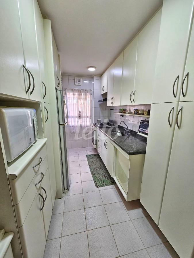 06 - COZINHA de Apartamento à venda, Padrão com 63 m², 2 quartos e 1 vaga em Vila da Saúde - São Paulo