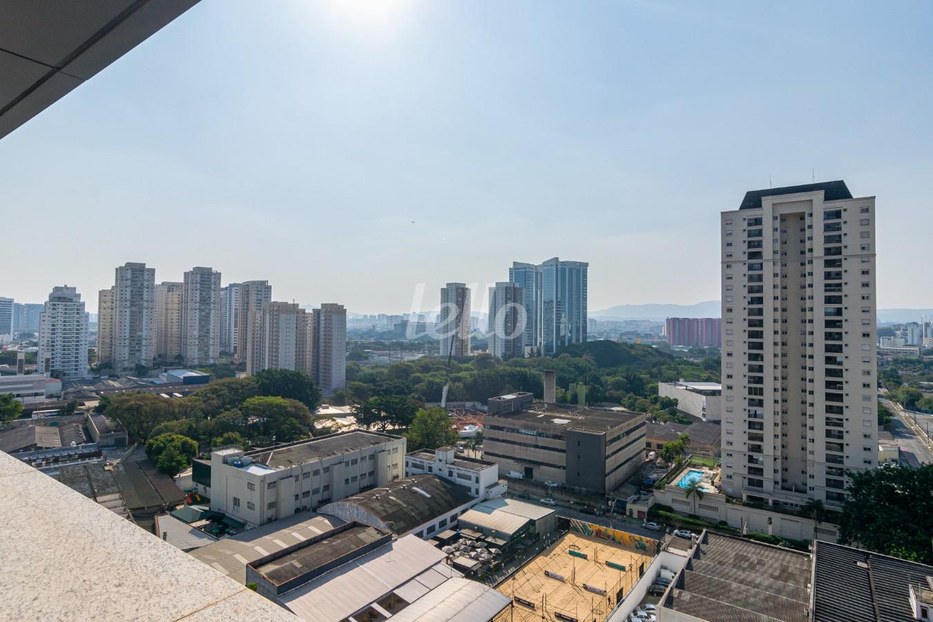 02SACADAVARANDA_005 de Sala / Conjunto para alugar, Padrão com 211 m², e em Várzea da Barra Funda - São Paulo