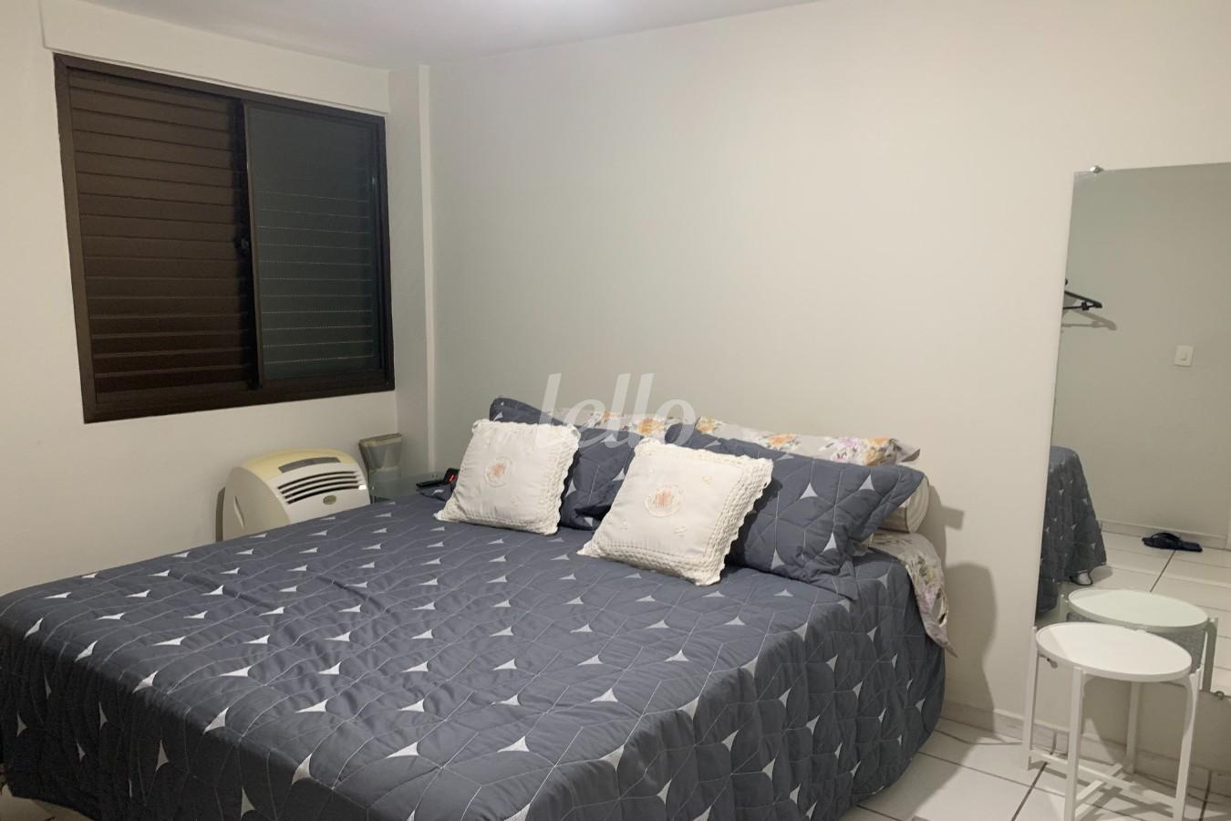 SUÍTE de Apartamento à venda, Padrão com 65 m², 2 quartos e 1 vaga em Aclimação - São Paulo