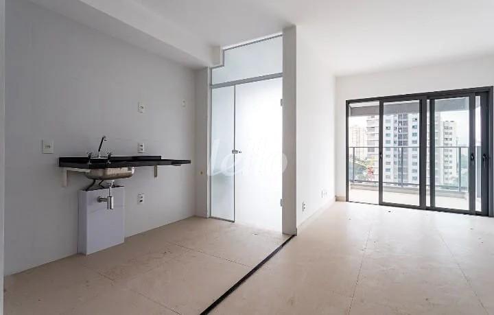 LIVING de Apartamento à venda, Padrão com 51 m², 1 quarto e 1 vaga em Indianópolis - São Paulo