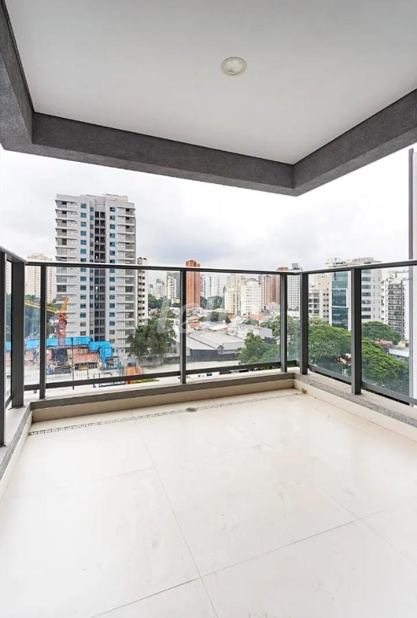 VARANDA de Apartamento à venda, Padrão com 51 m², 1 quarto e 1 vaga em Indianópolis - São Paulo