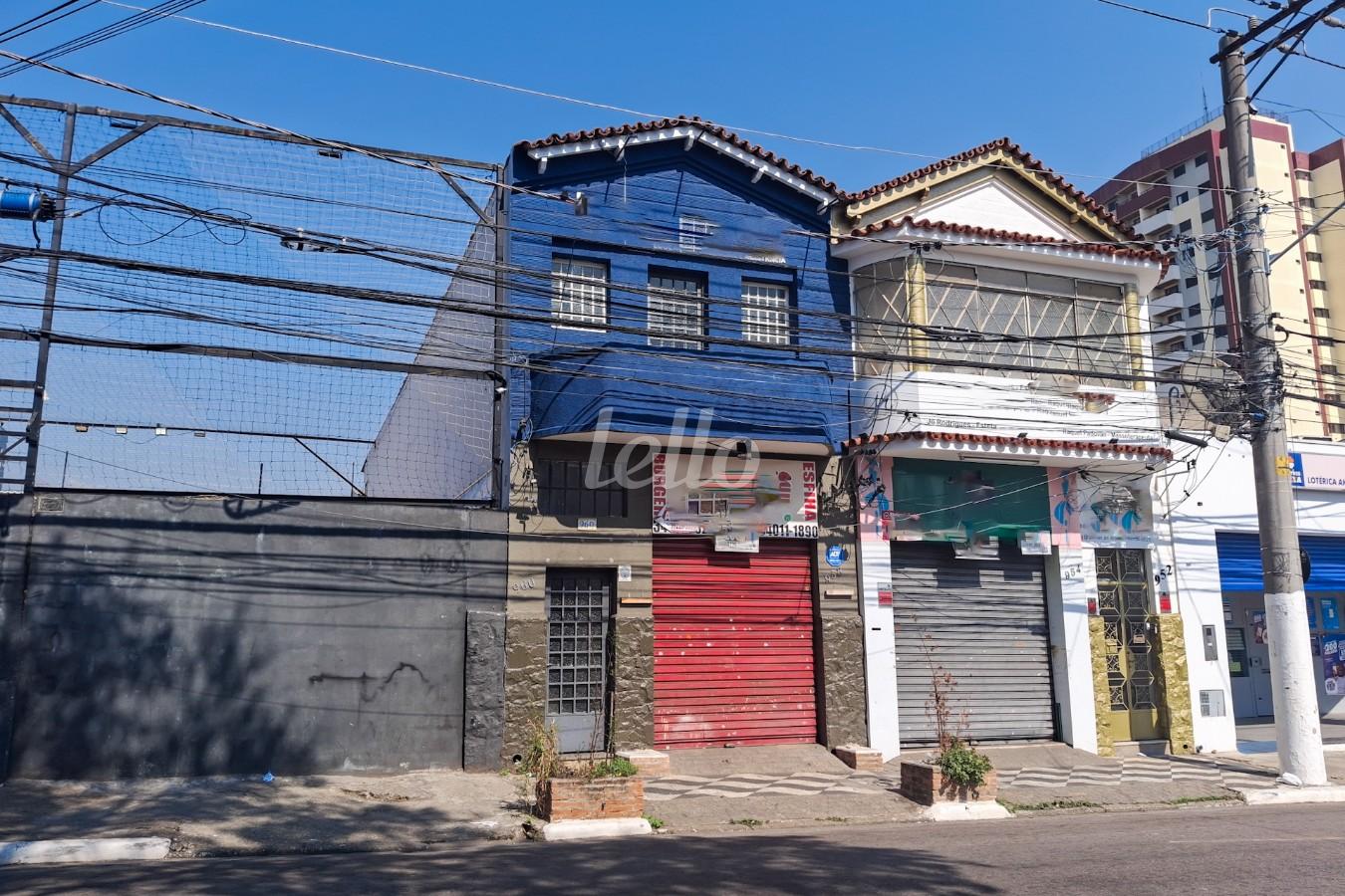 FACHADA de Salão para alugar, Padrão com 200 m², e em Mooca - São Paulo