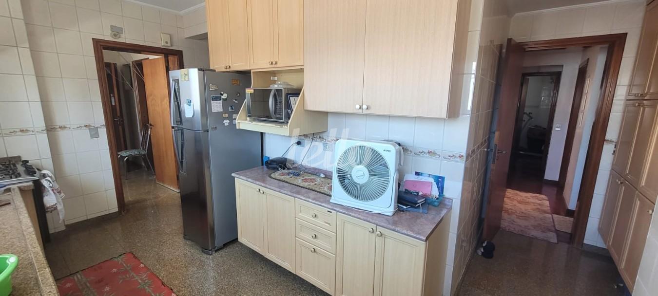 COZINHA 2 de Apartamento à venda, Padrão com 154 m², 4 quartos e 3 vagas em Água Fria - São Paulo