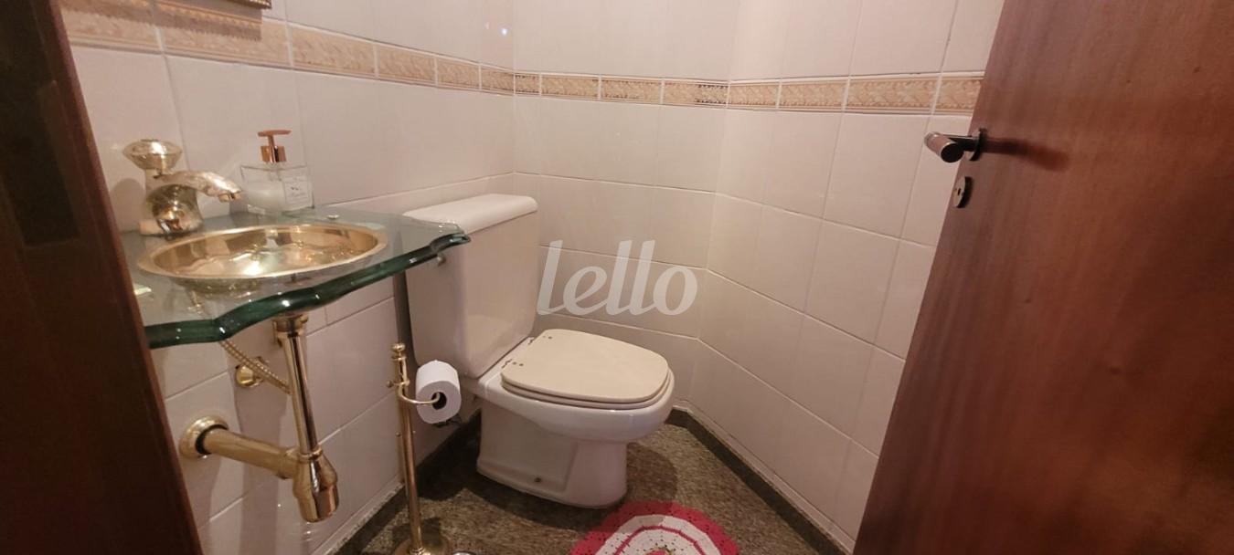 LAVABO 2 de Apartamento à venda, Padrão com 154 m², 4 quartos e 3 vagas em Água Fria - São Paulo