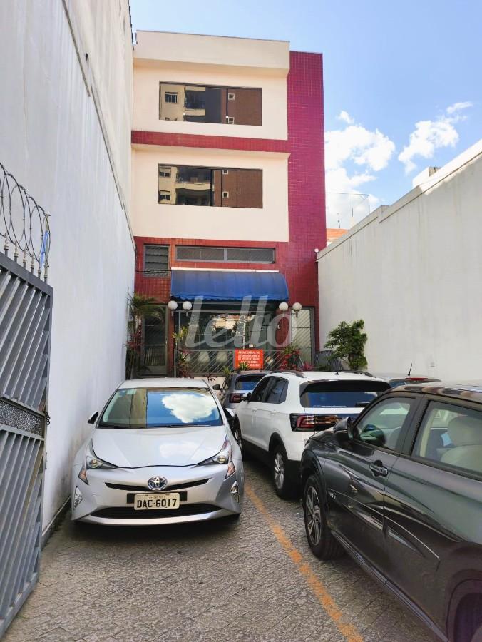 3 de Prédio Comercial à venda, Monousuário com 350 m², e 9 vagas em Santana - São Paulo