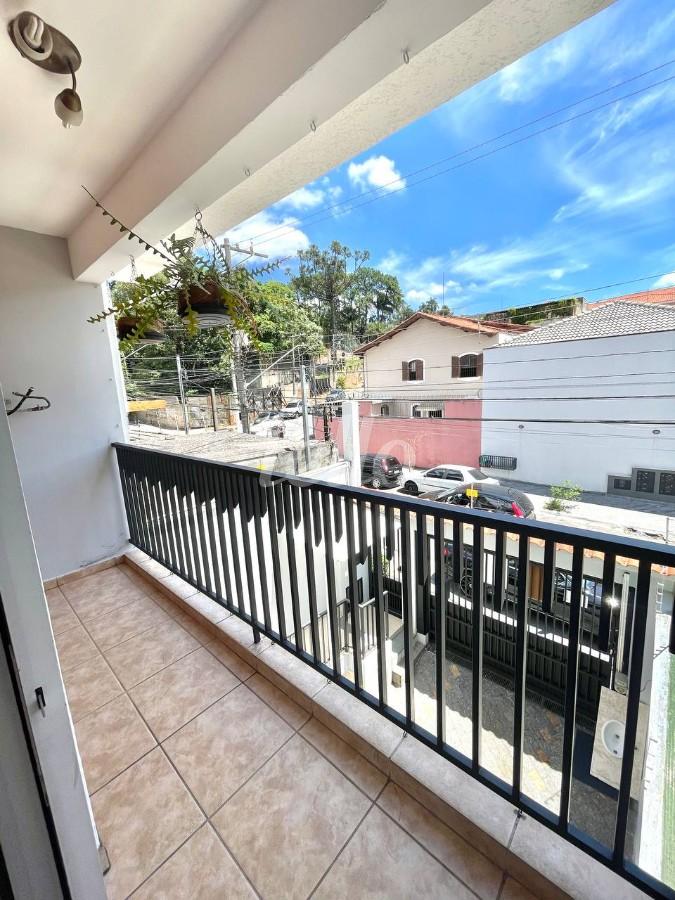 TERRAÇO SUÍTE de Casa à venda, sobrado com 280 m², 3 quartos e 6 vagas em Vila Mazzei - São Paulo