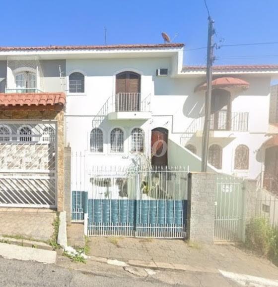 FACHADA de Casa à venda, sobrado com 126 m², 2 quartos e 3 vagas em Vila Gustavo - São Paulo