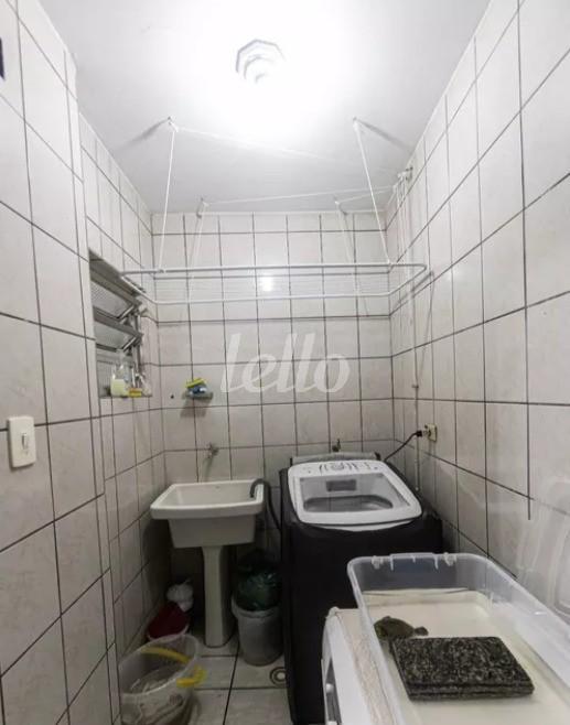 13 de Casa à venda, sobrado com 130 m², 2 quartos e 1 vaga em Vila Bertioga - São Paulo