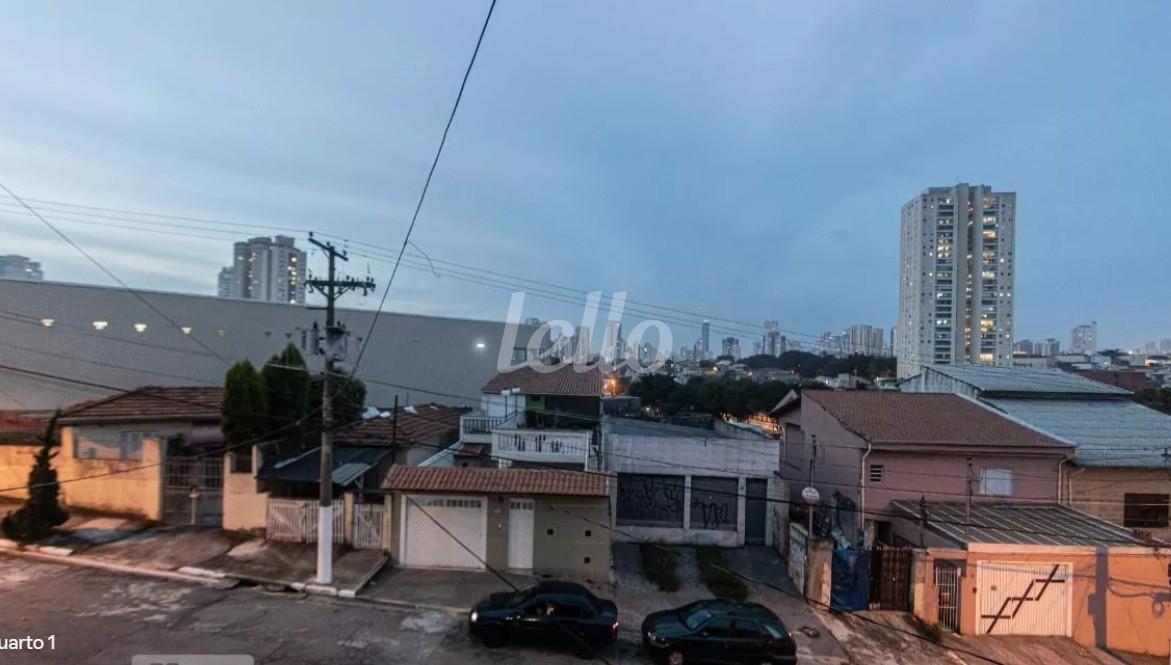 32 de Casa à venda, sobrado com 130 m², 2 quartos e 1 vaga em Vila Bertioga - São Paulo