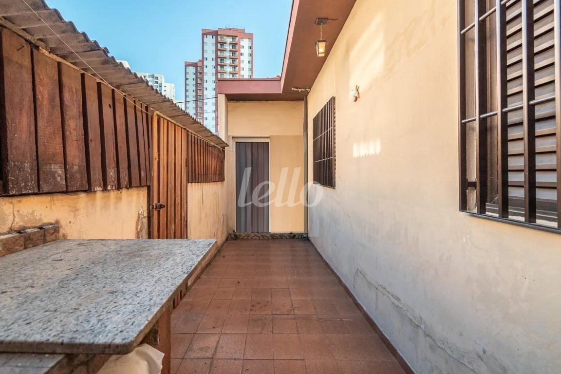 CORREDOR de Casa à venda, sobrado com 195 m², 4 quartos e 2 vagas em Vila Regente Feijó - São Paulo