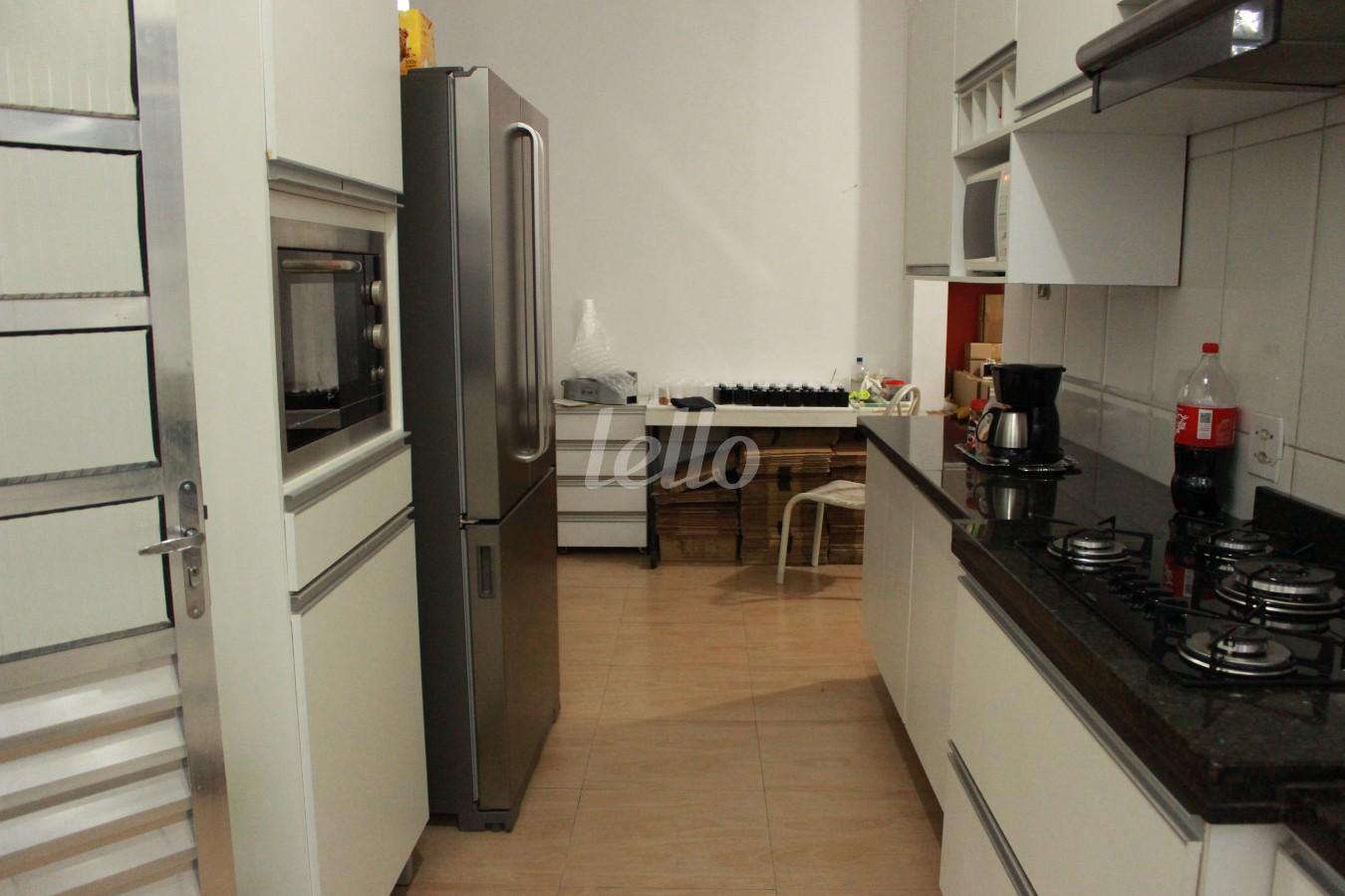 COZINHA(2) de Casa à venda, sobrado com 64 m², 3 quartos e 3 vagas em Vila Mazzei - São Paulo