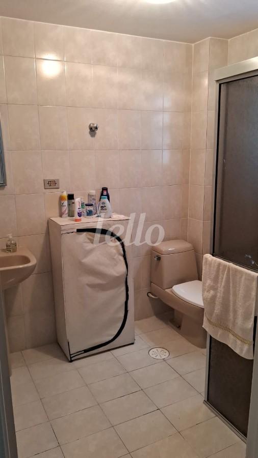 BANHEIRO SOCIAL de Apartamento à venda, Padrão com 52 m², 1 quarto e 1 vaga em Jardim São Paulo - São Paulo