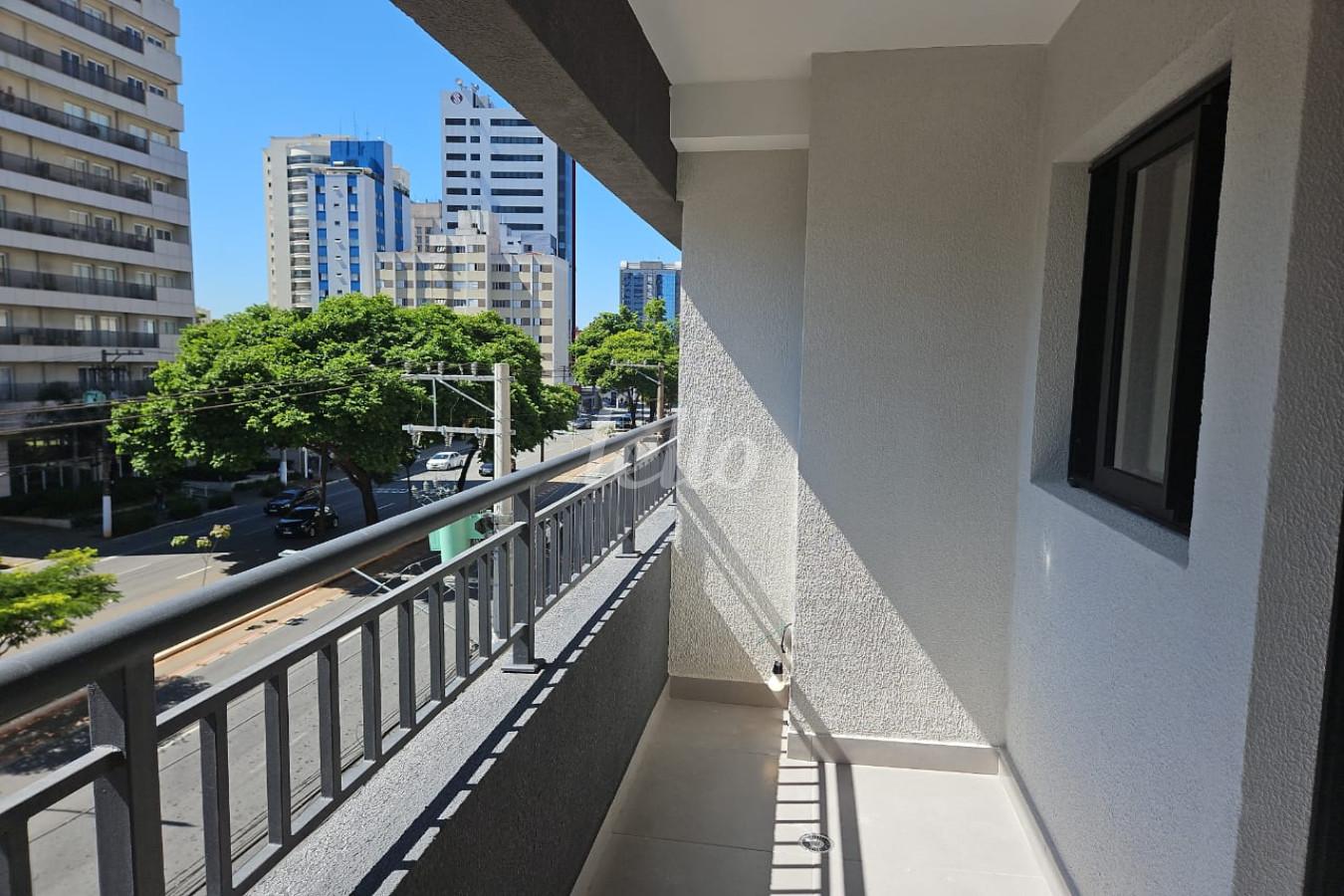 VARANDA de Apartamento à venda, Padrão com 27 m², 1 quarto e em Mirandopolis - São Paulo