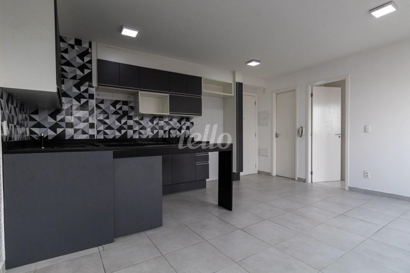 COZINHA de Apartamento para alugar, Padrão com 35 m², 1 quarto e em Vila Leopoldina - São Paulo