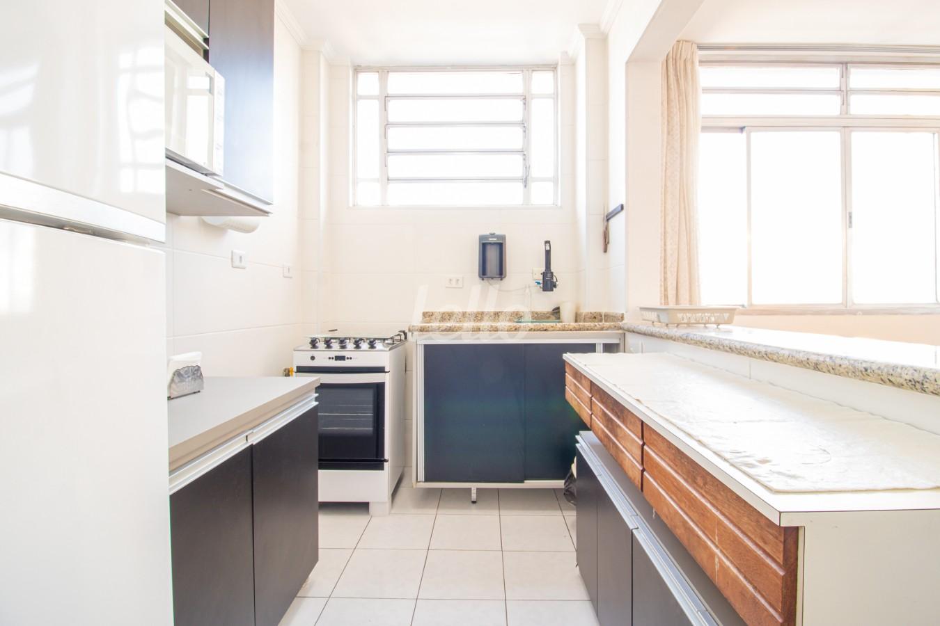 COZINHA de Apartamento à venda, Padrão com 56 m², 1 quarto e em Vila Mariana - São Paulo