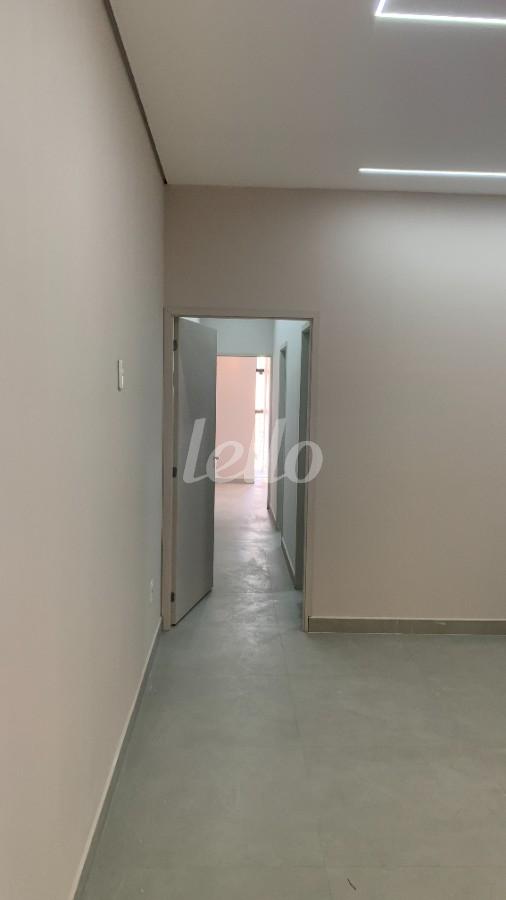 ENTRADA DAS SALAS de Sala / Conjunto para alugar, Padrão com 80 m², e 2 vagas em Parque Residencial Eloy Chaves - Jundiaí