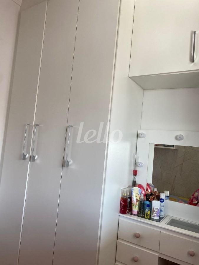 QUARTO de Apartamento à venda, Padrão com 64 m², 2 quartos e 1 vaga em Ch Santo Antônio (ZL) - São Paulo