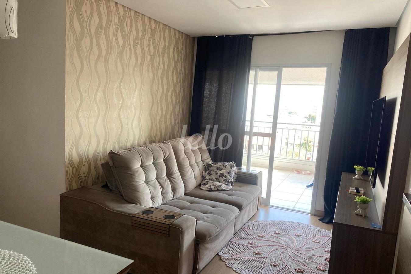 SALA de Apartamento à venda, Padrão com 64 m², 2 quartos e 1 vaga em Ch Santo Antônio (ZL) - São Paulo