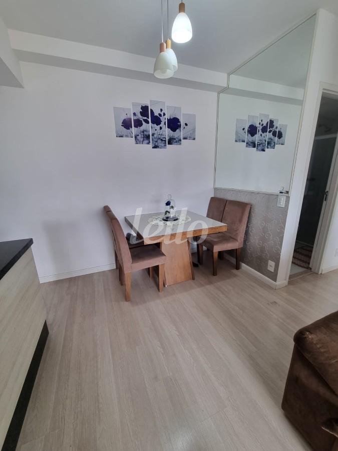 SALA de Apartamento à venda, Padrão com 64 m², 2 quartos e 1 vaga em Ch Santo Antônio (ZL) - São Paulo