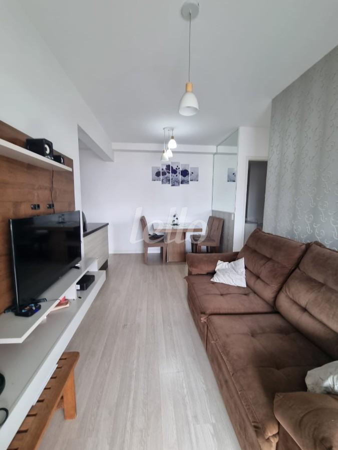 SALA de Apartamento à venda, Padrão com 64 m², 2 quartos e 1 vaga em Ch Santo Antônio (ZL) - São Paulo