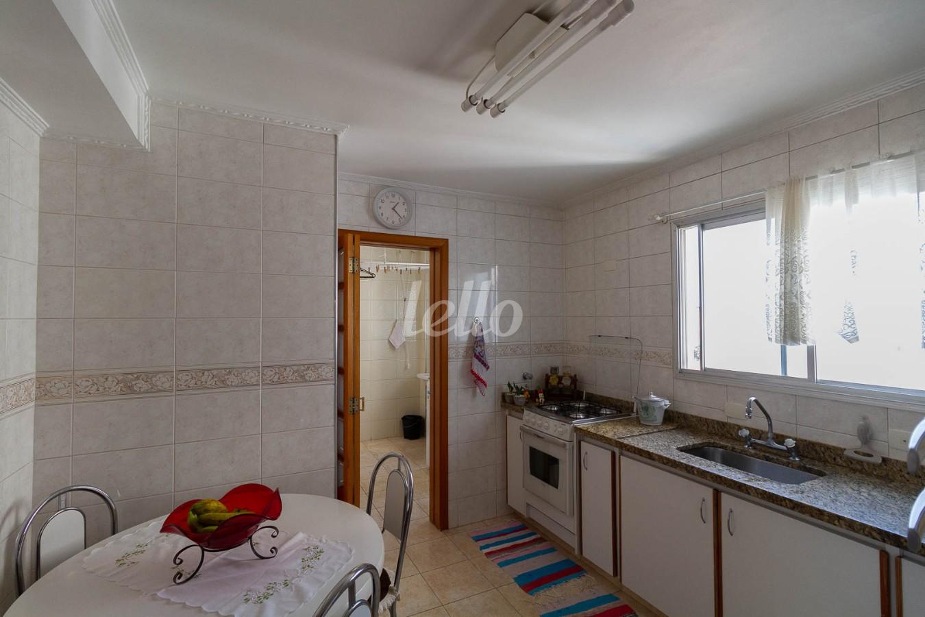 COZINHA de Apartamento para alugar, Padrão com 90 m², 3 quartos e 2 vagas em Jardim Das Laranjeiras - São Paulo