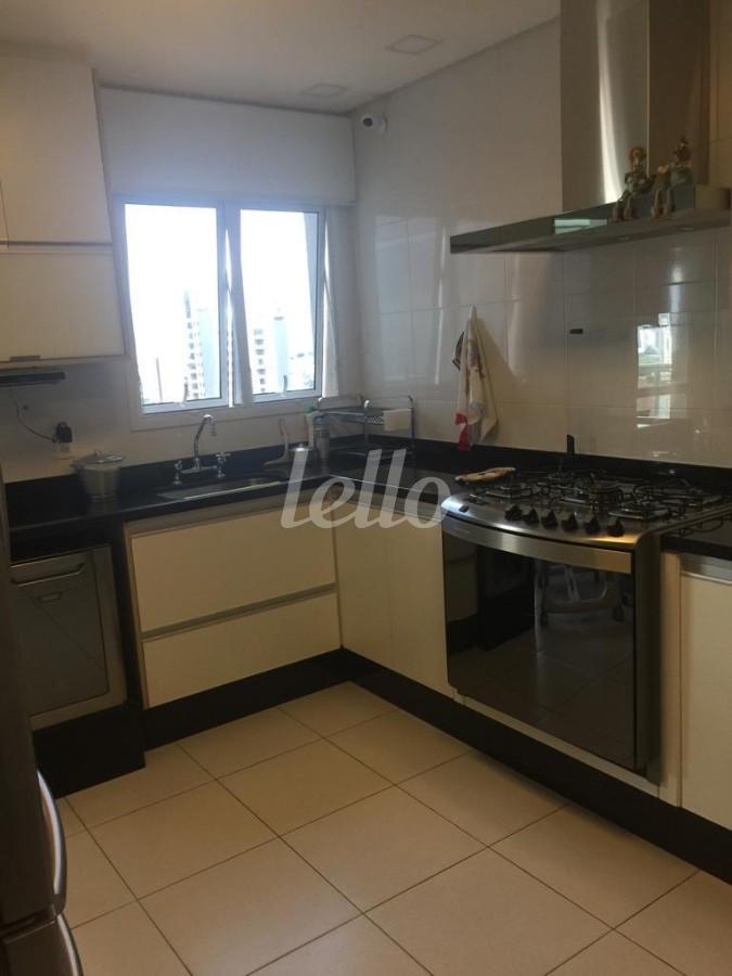 COZINHA de Apartamento à venda, Padrão com 118 m², 3 quartos e 2 vagas em Ch Santo Antônio (ZL) - São Paulo