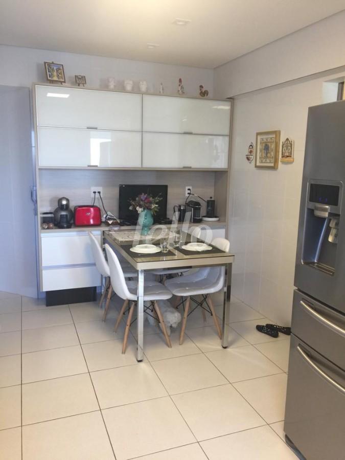 COZINHA de Apartamento à venda, Padrão com 118 m², 3 quartos e 2 vagas em Ch Santo Antônio (ZL) - São Paulo