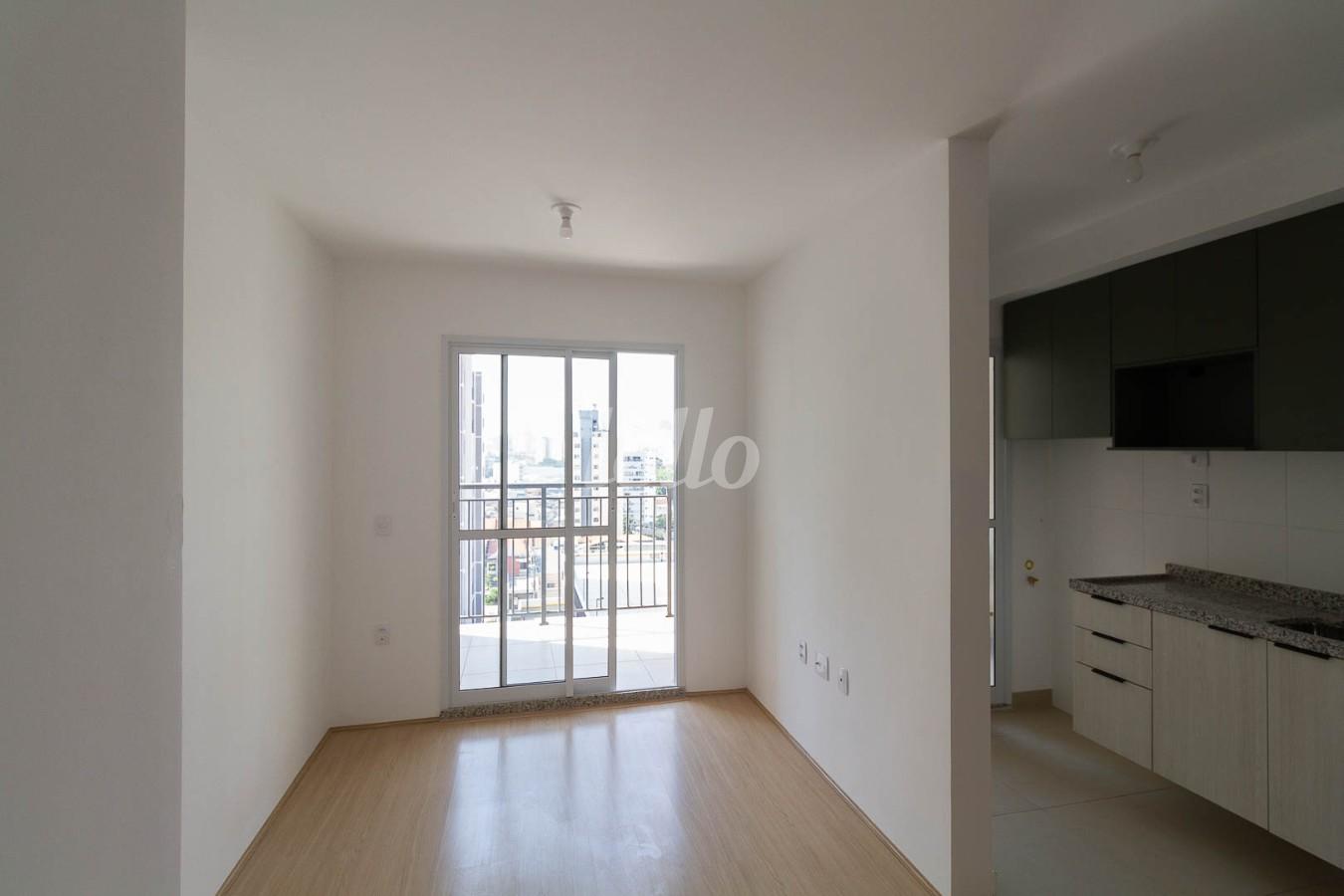 SALA de Apartamento para alugar, Padrão com 51 m², 2 quartos e em Ch Santo Antônio (ZL) - São Paulo