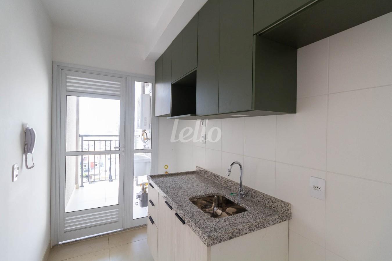 COZINHA de Apartamento para alugar, Padrão com 51 m², 2 quartos e em Ch Santo Antônio (ZL) - São Paulo