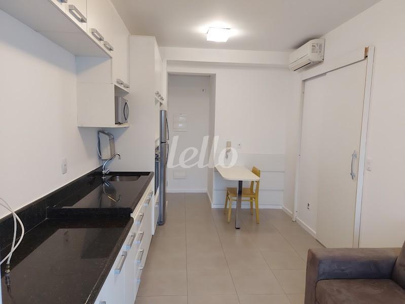 COZINHA de Apartamento para alugar, Padrão com 44 m², 1 quarto e 1 vaga em Vila Olímpia - São Paulo