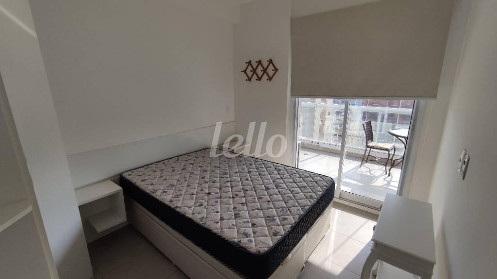 SUÍTE de Apartamento para alugar, Padrão com 44 m², 1 quarto e 1 vaga em Vila Olímpia - São Paulo