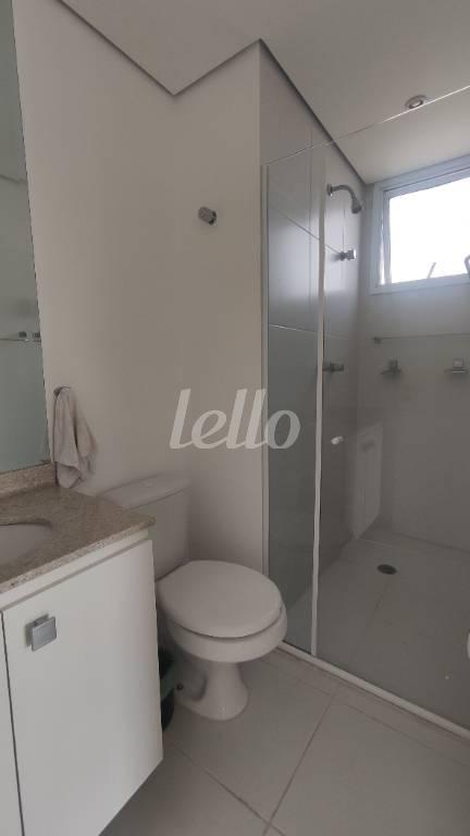 BANHEIRO SUÍTE de Apartamento para alugar, Padrão com 44 m², 1 quarto e 1 vaga em Vila Olímpia - São Paulo