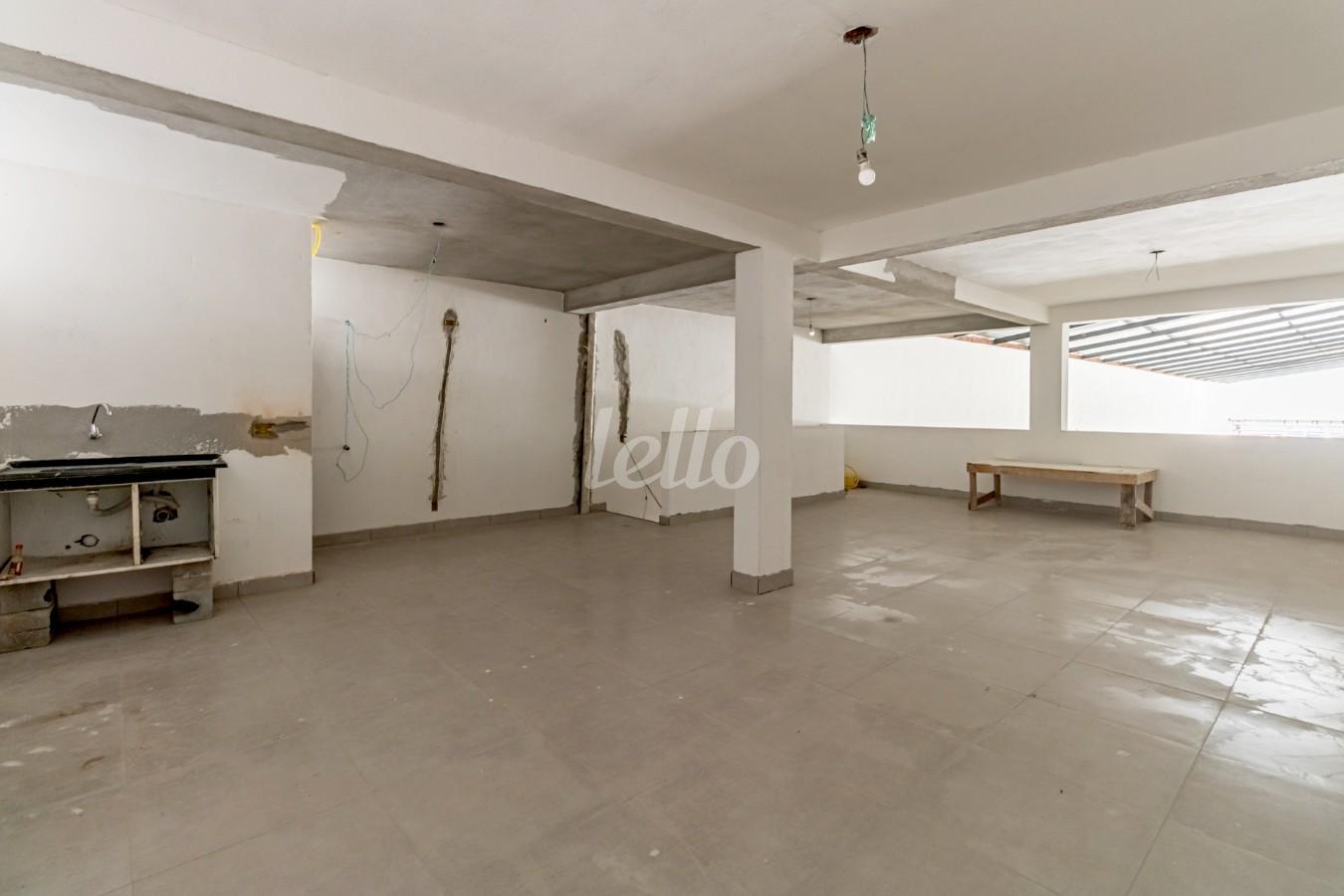 GALPÃO de Galpão/Armazém para alugar, Padrão com 480 m², e em Butantã - São Paulo