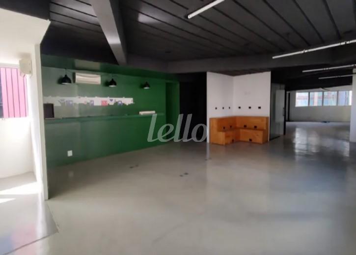 SALA de Sala / Conjunto para alugar, Padrão com 287 m², e 9 vagas em Vila Olímpia - São Paulo