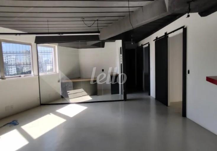 SALA de Sala / Conjunto para alugar, Padrão com 287 m², e 9 vagas em Vila Olímpia - São Paulo