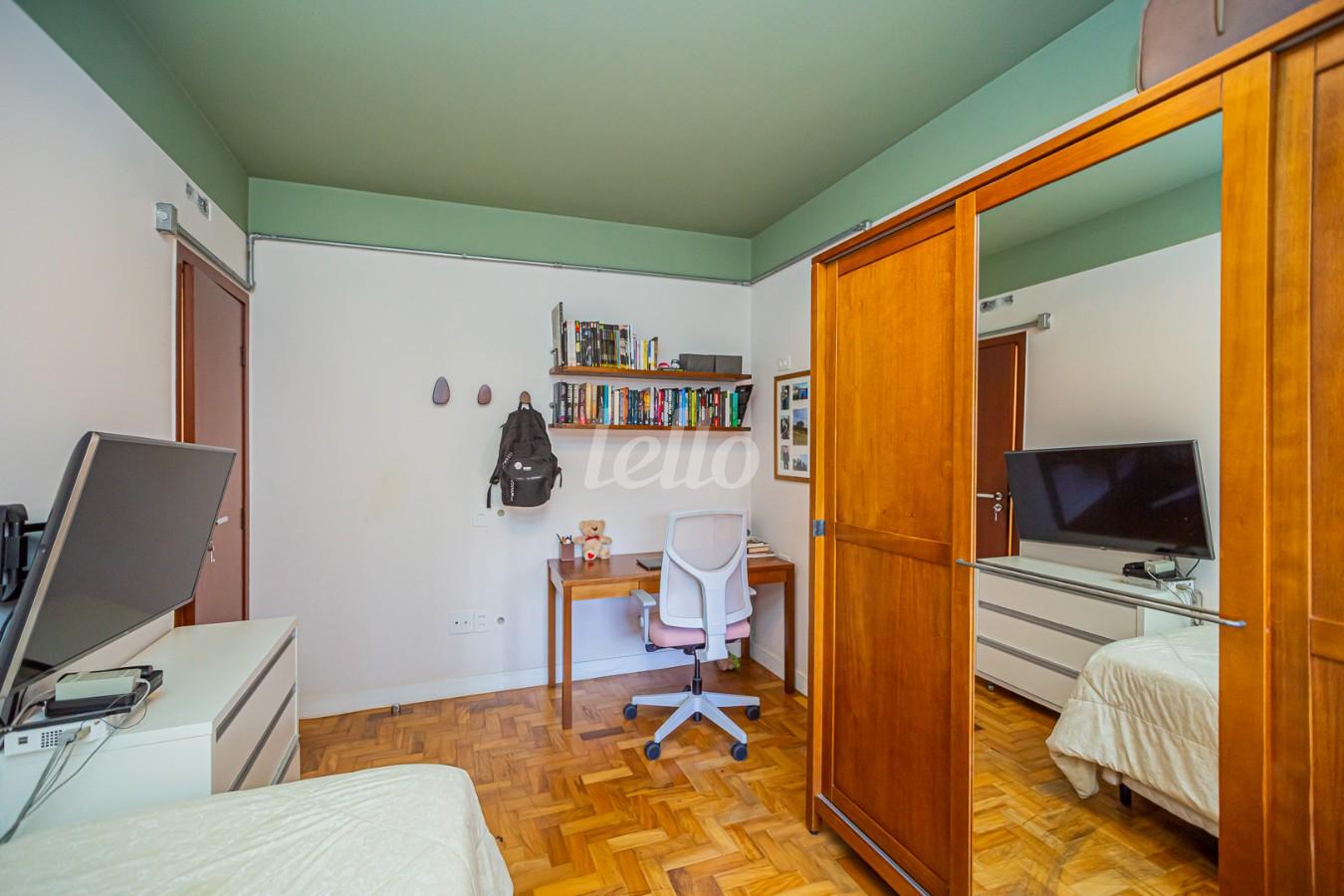 DORMITORIO de Apartamento à venda, Padrão com 128 m², 3 quartos e 2 vagas em Brooklin Paulista - São Paulo